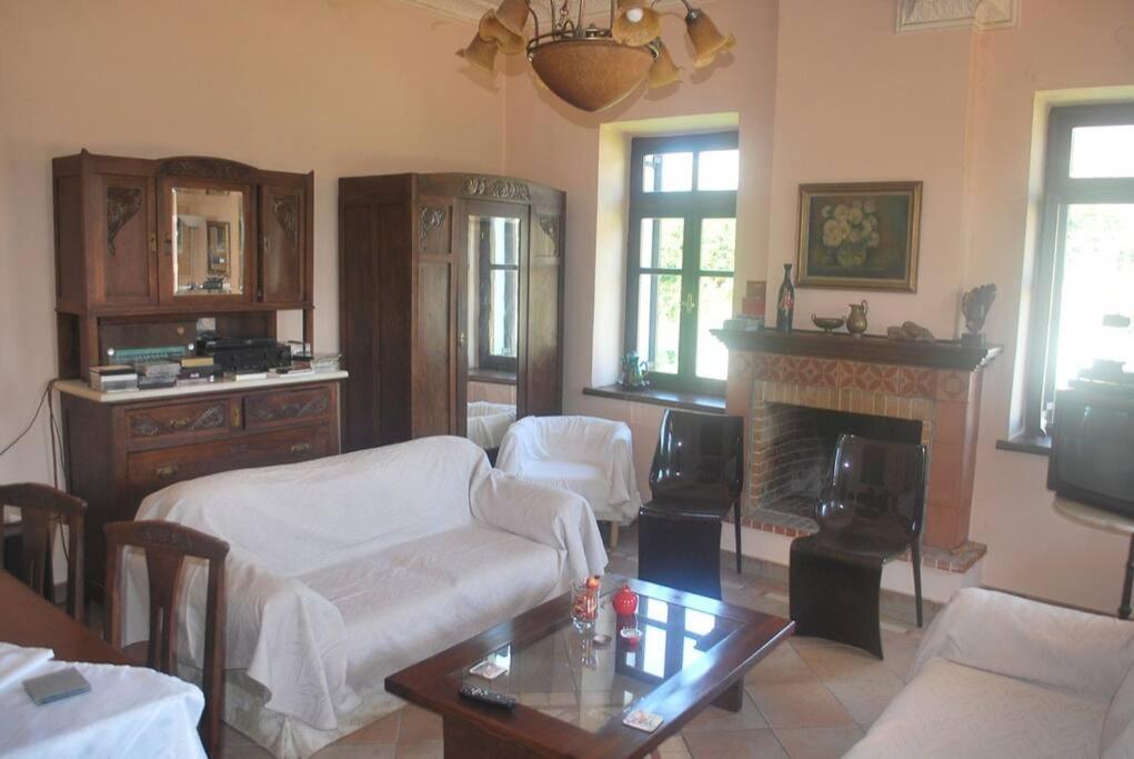 Quiet And Luxurius Nauplia